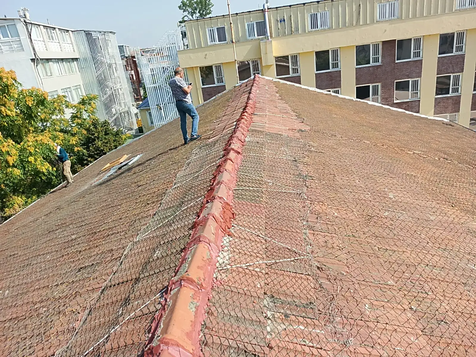 Sumqayıt Taş Koleji Çatı İzolasyonu ve Tadilatı 9